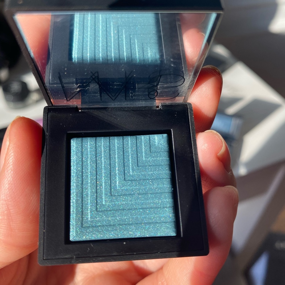 NARS Cosmetics eye shadow